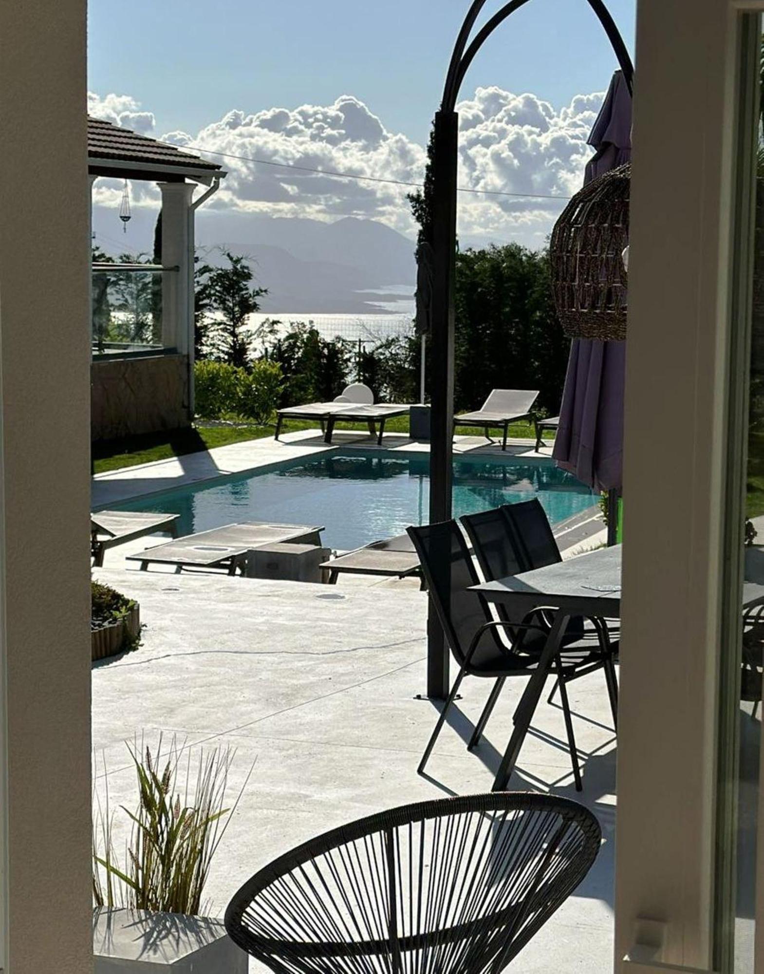 Grande Terra Villas With Swimming Pool Spartylas 외부 사진